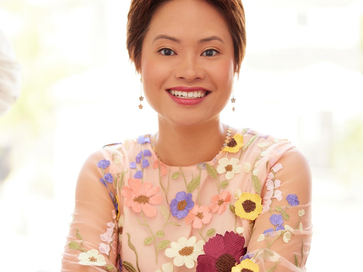 The Aura Color Wheel by Helen Ye Plehn (Book Review&nbsp;#2255)